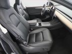 Tesla Model Y - fotka číslo 8