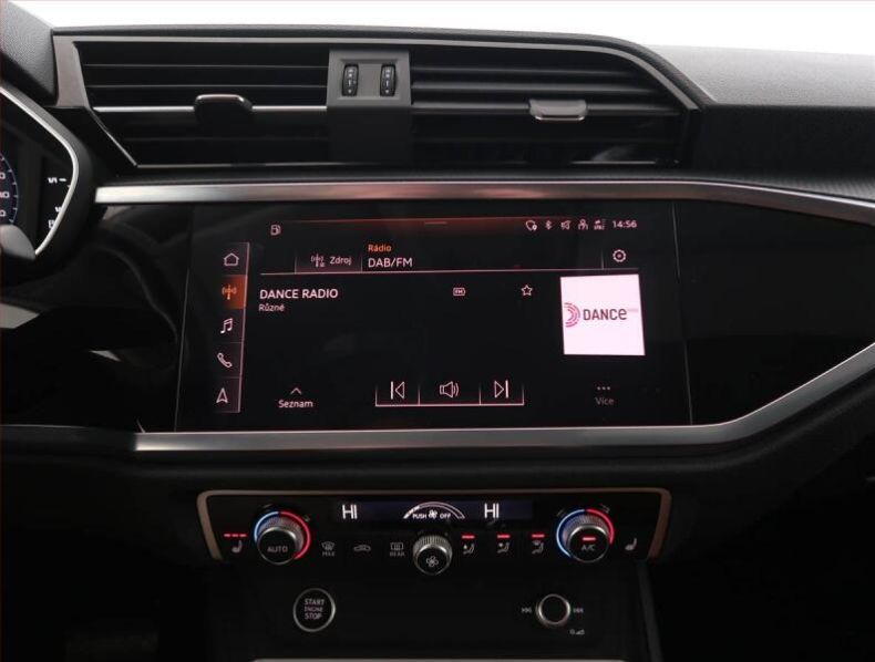 Audi Q3 - hlavní fotka