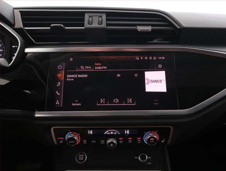 Audi Q3 - hlavní fotka