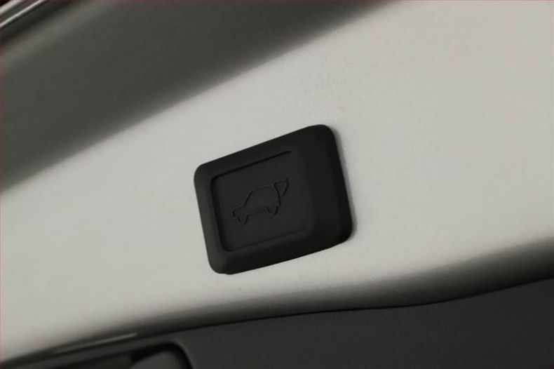 Toyota RAV 4 - hlavní fotka