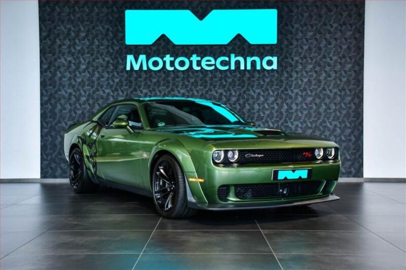 Dodge Challenger - hlavní foto