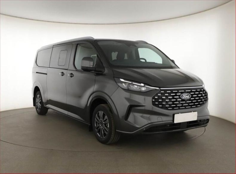 Ford Tourneo - hlavní foto