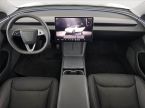 Tesla Model 3 - fotka číslo 7