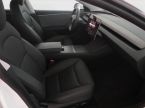 Tesla Model 3 - fotka číslo 8