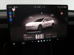 Tesla Model 3 - fotka číslo 11