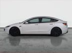 Tesla Model 3 - fotka číslo 2