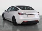 Tesla Model 3 - fotka číslo 3