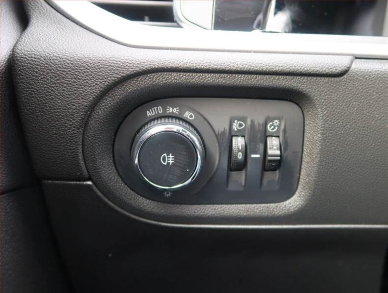 Opel Grandland X - hlavní fotka