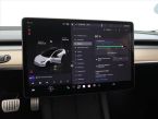 Tesla Model 3 - fotka číslo 19