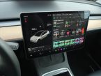 Tesla Model Y - fotka číslo 11