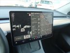 Tesla Model Y - fotka číslo 16