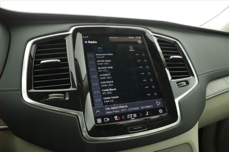 Volvo XC90 - hlavní fotka