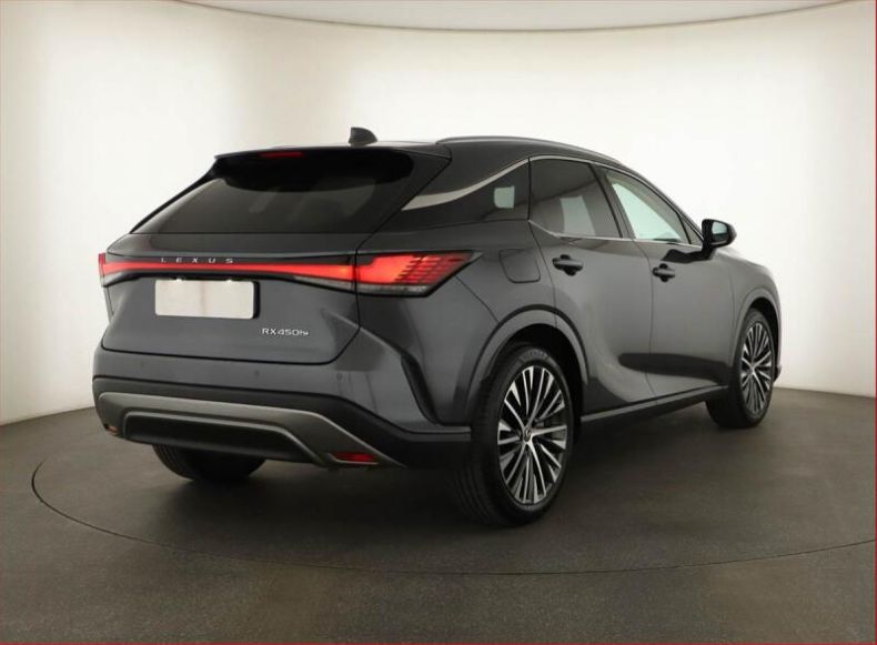 Lexus RX - hlavní fotka