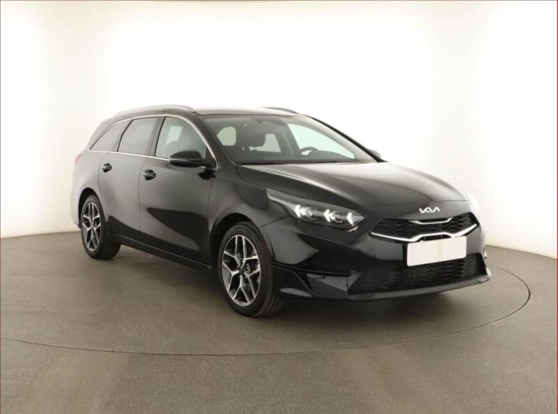 Kia Cee'd - hlavní foto