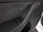 Tesla Model Y - fotka číslo 17