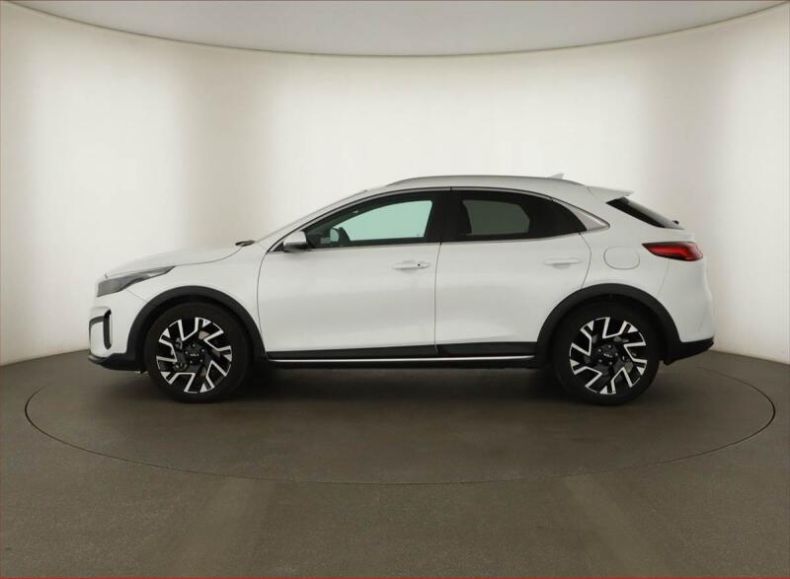 Kia XCeed - hlavní fotka