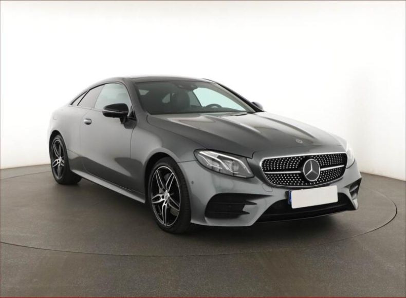 Mercedes Třída E - hlavní fotka