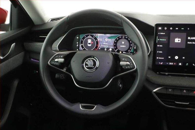 Škoda Octavia - hlavní fotka