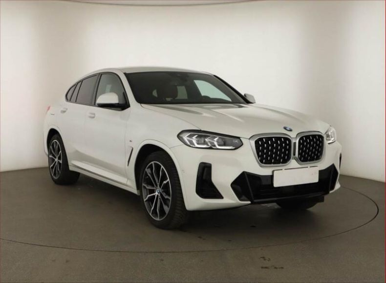 BMW X4 - hlavní foto