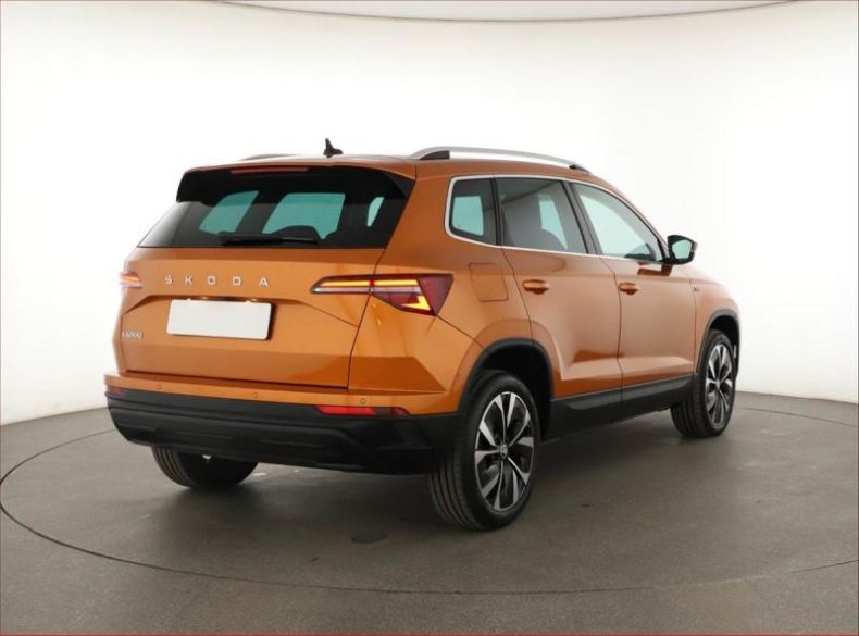 Škoda Karoq - hlavní fotka
