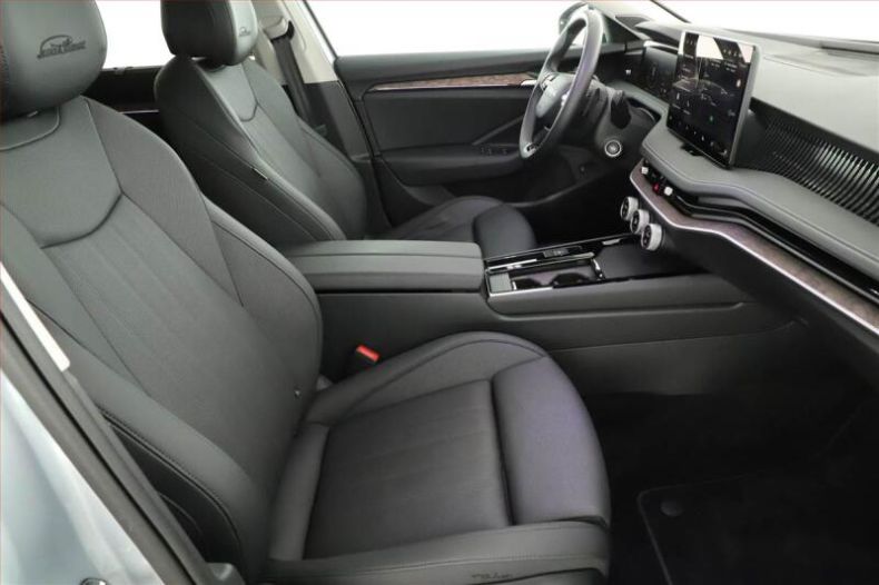 Škoda Superb - hlavní fotka