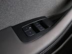 Tesla Model 3 - fotka číslo 19