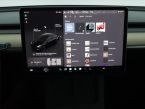 Tesla Model Y - fotka číslo 11