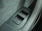 Tesla Model Y - fotka číslo 18