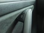 Tesla Model Y - fotka číslo 19