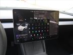 Tesla Model 3 - fotka číslo 19