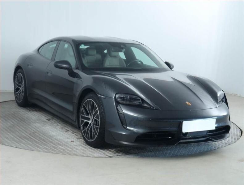 Porsche Taycan - hlavní foto