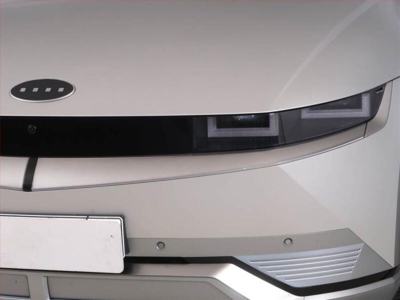 Hyundai Ioniq 5 - hlavní fotka