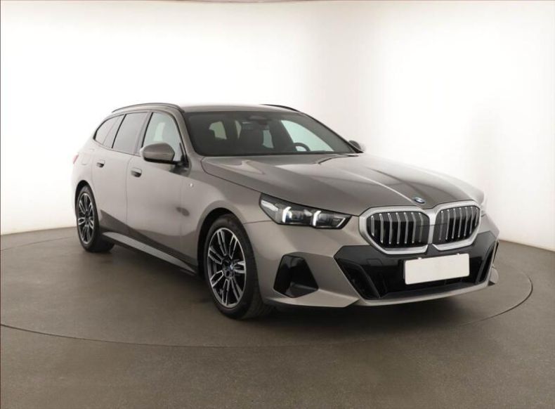 BMW Řada 5 - hlavní foto