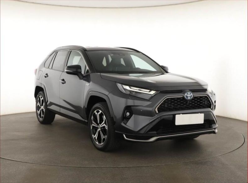 Toyota RAV 4 - hlavní foto