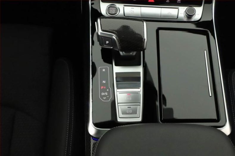 Audi Q7 - hlavní fotka