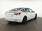 Tesla Model 3 - fotka číslo 4