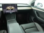 Tesla Model Y - fotka číslo 7