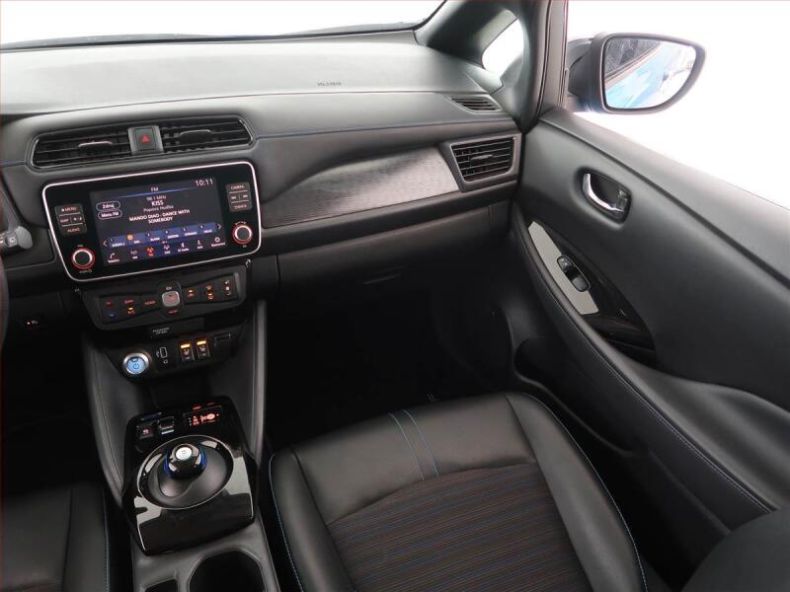 Nissan Leaf - hlavní fotka