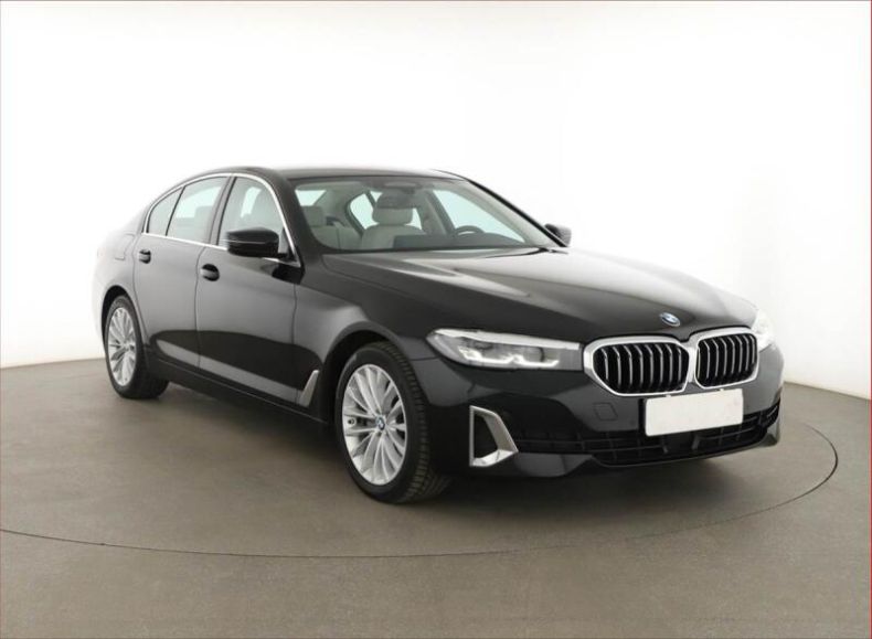 BMW Řada 5 - hlavní foto