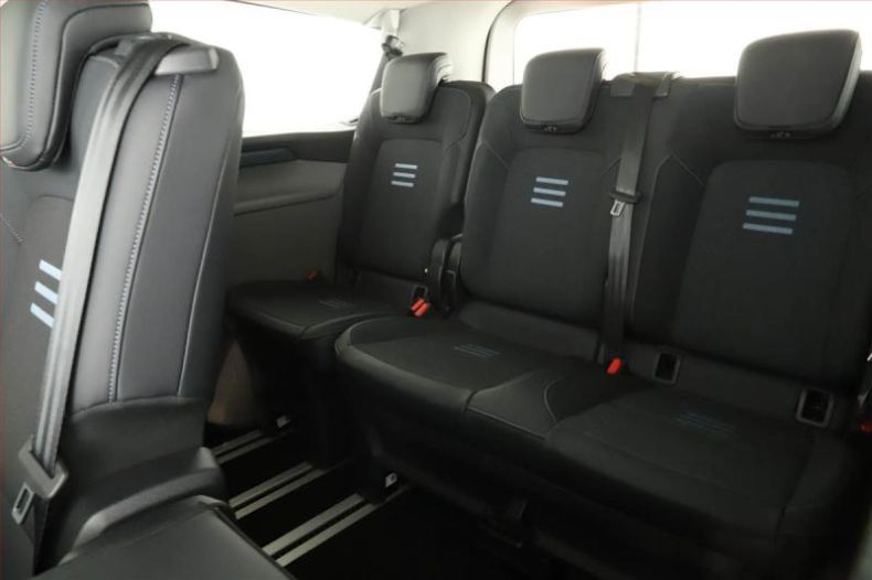 Ford Tourneo - hlavní fotka