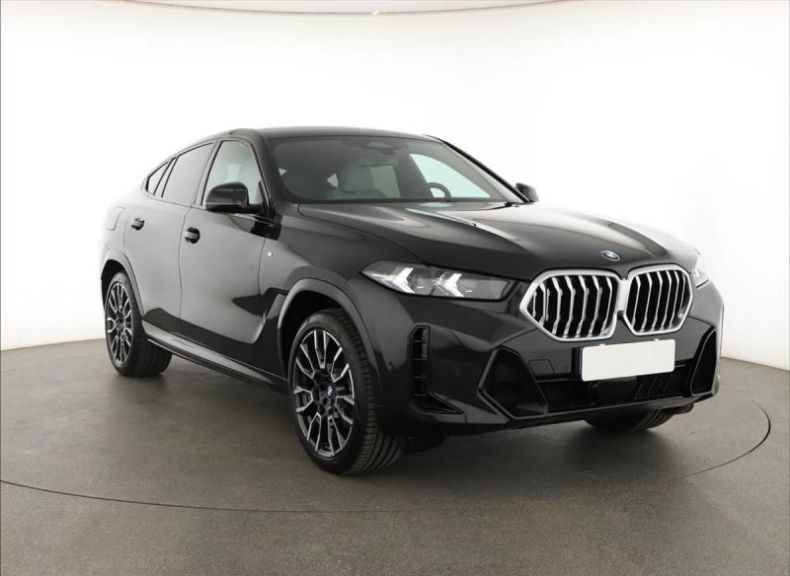 BMW X6 - hlavní foto