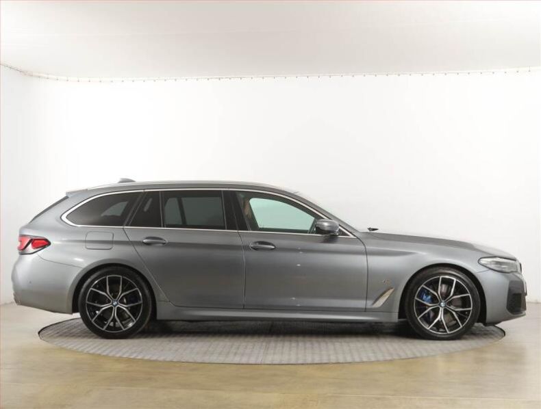 BMW Řada 5 - hlavní fotka