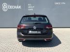 Volkswagen Passat - fotka číslo 5