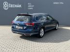 Volkswagen Passat - fotka číslo 4