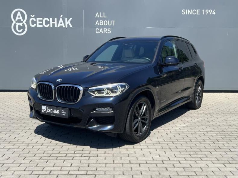 BMW X3 - hlavní foto