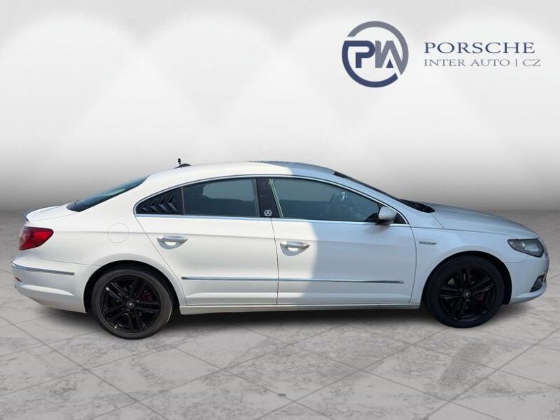 Volkswagen Passat - hlavní fotka