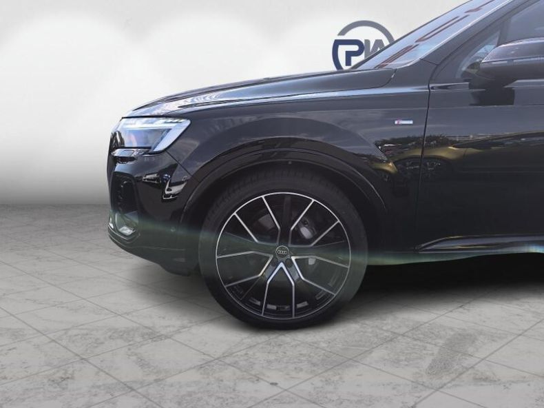 Audi Q7 - hlavní fotka