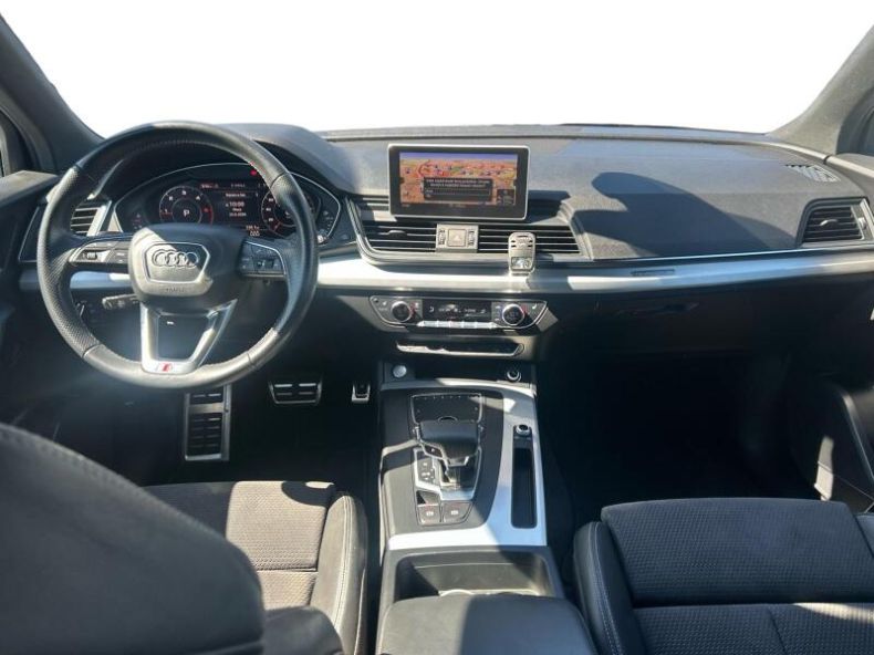 Audi Q5 - hlavní fotka