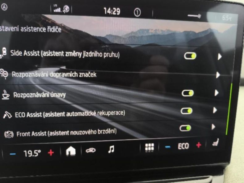 Škoda Enyaq - hlavní fotka