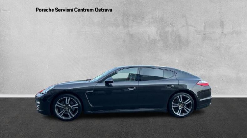 Porsche Panamera - hlavní fotka
